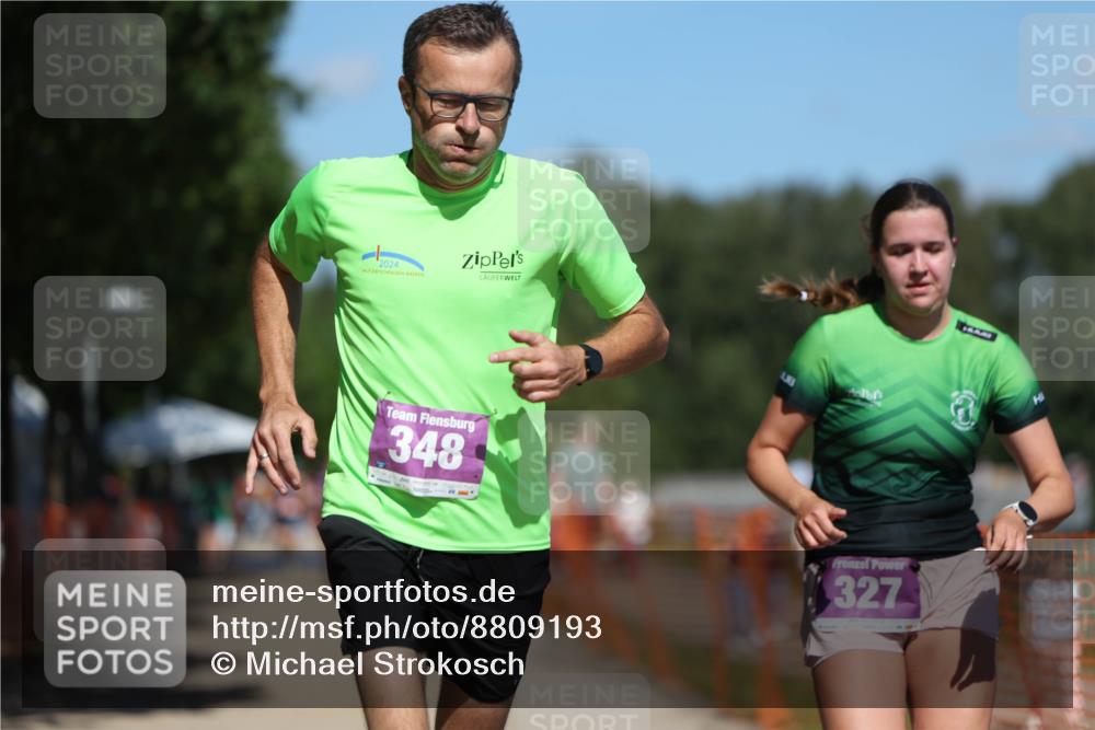 07.09.2025 - 19. Norderstedt Triathlon Michael Strokosch http://msf.ph/oto/8809193 07.09.2025 13:23:11 Laufen 327, 348, 707 meine-sportfotos.de