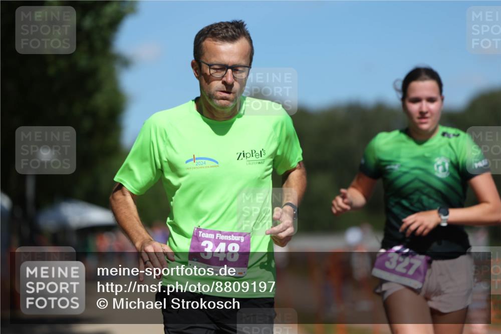07.09.2025 - 19. Norderstedt Triathlon Michael Strokosch http://msf.ph/oto/8809197 07.09.2025 13:23:11 Laufen 327, 348, 707 meine-sportfotos.de