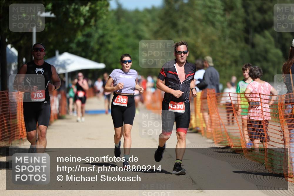 07.09.2025 - 19. Norderstedt Triathlon Michael Strokosch http://msf.ph/oto/8809214 07.09.2025 12:46:05 Laufen 703, 1370, 1382 meine-sportfotos.de