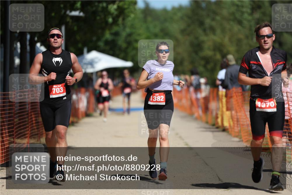 07.09.2025 - 19. Norderstedt Triathlon Michael Strokosch http://msf.ph/oto/8809228 07.09.2025 12:46:06 Laufen 703, 1370, 1382 meine-sportfotos.de