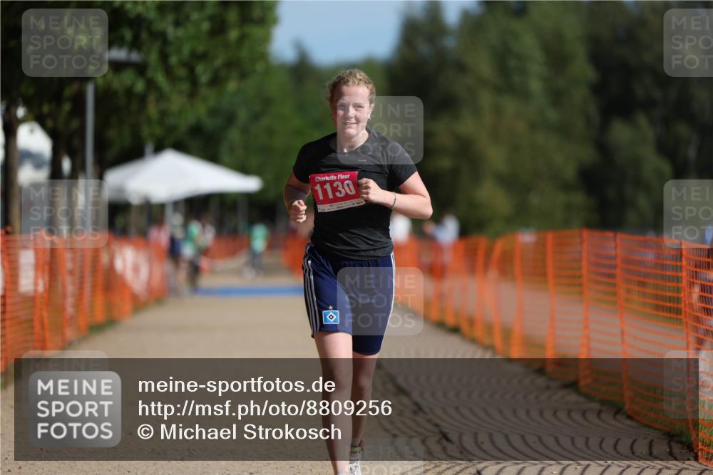 07.09.2025 - 19. Norderstedt Triathlon Michael Strokosch http://msf.ph/oto/8809256 07.09.2025 10:35:40 Laufen 1130, 1143 meine-sportfotos.de