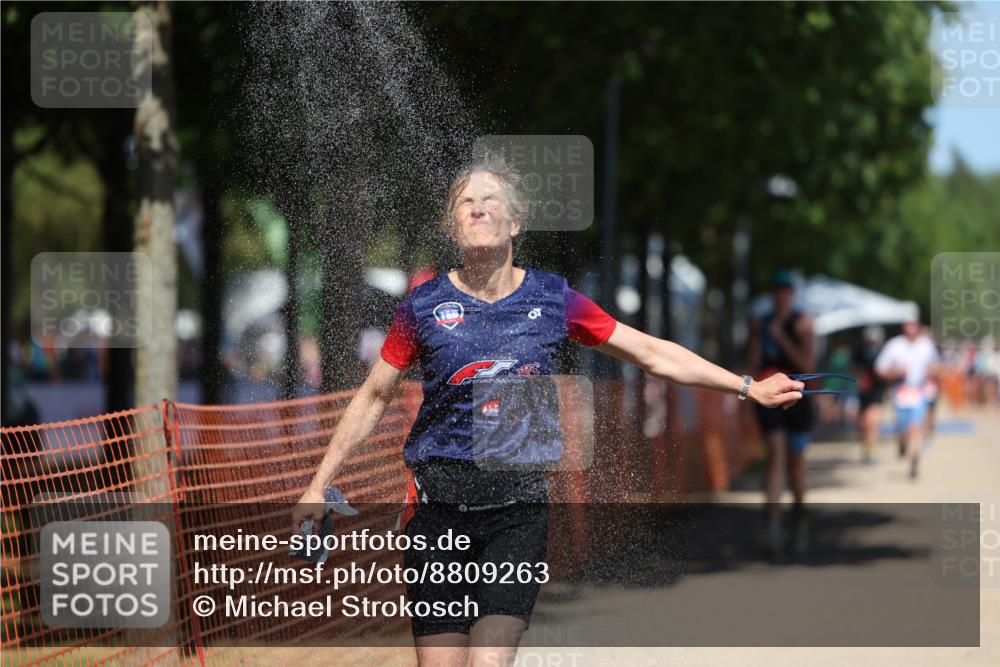 07.09.2025 - 19. Norderstedt Triathlon Michael Strokosch http://msf.ph/oto/8809263 07.09.2025 13:23:24 Laufen 274, 343, 799, 855 meine-sportfotos.de