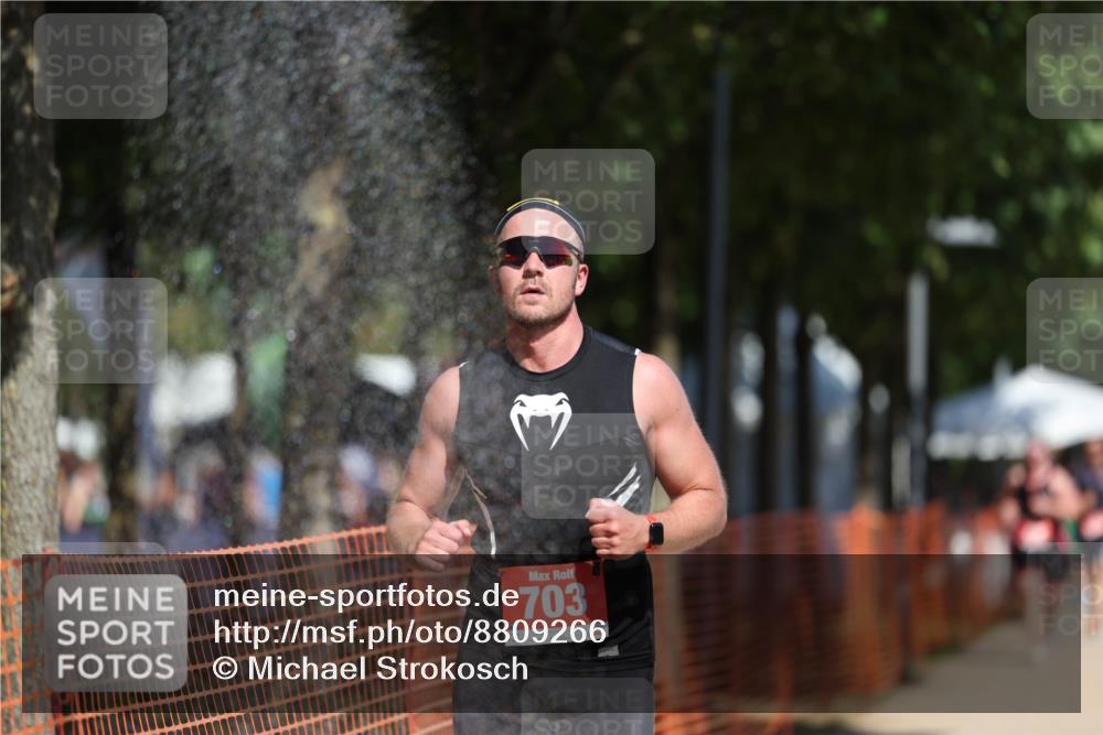 07.09.2025 - 19. Norderstedt Triathlon Michael Strokosch http://msf.ph/oto/8809266 07.09.2025 12:46:09 Laufen 703, 1370, 1382 meine-sportfotos.de