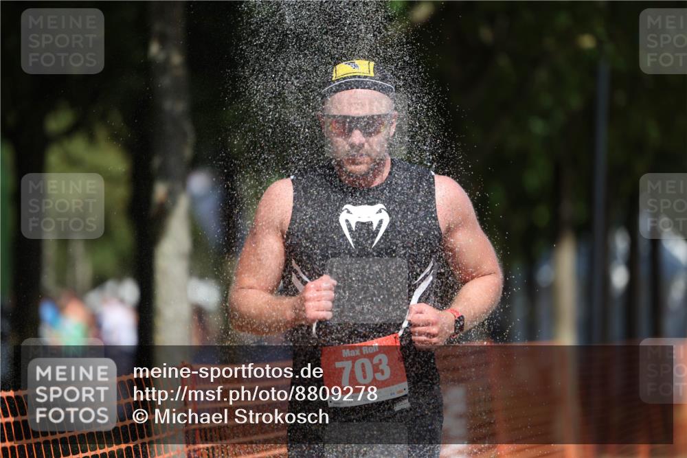 07.09.2025 - 19. Norderstedt Triathlon Michael Strokosch http://msf.ph/oto/8809278 07.09.2025 12:46:10 Laufen 703, 1370, 1382 meine-sportfotos.de