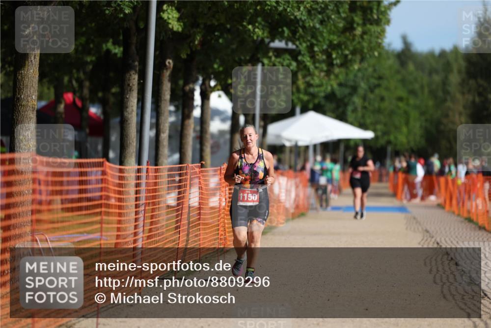 07.09.2025 - 19. Norderstedt Triathlon Michael Strokosch http://msf.ph/oto/8809296 07.09.2025 10:36:27 Laufen 1150 meine-sportfotos.de