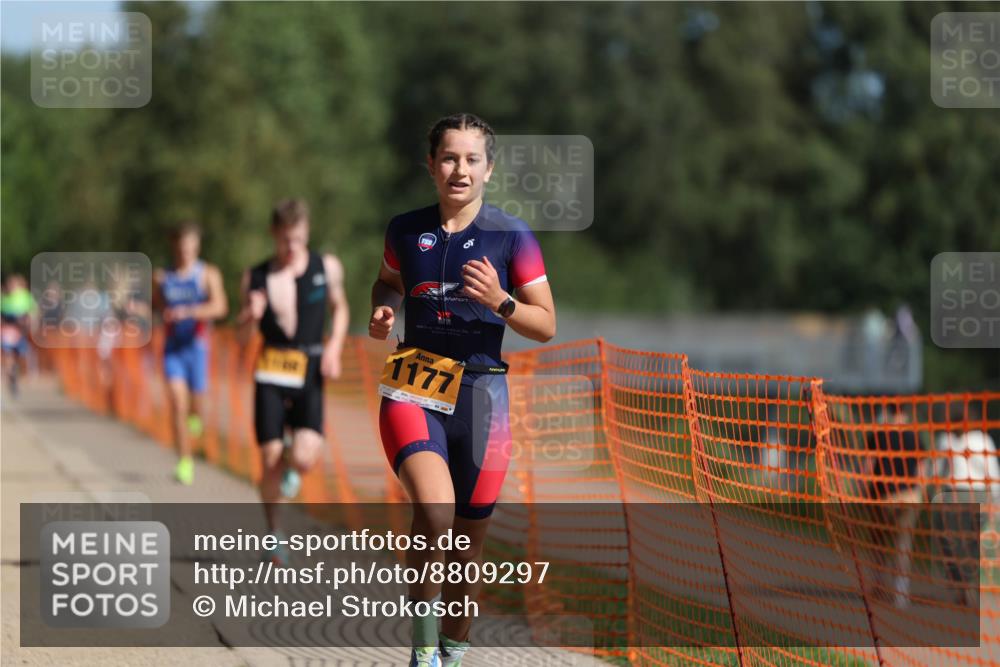 07.09.2025 - 19. Norderstedt Triathlon Michael Strokosch http://msf.ph/oto/8809297 07.09.2025 11:36:38 Laufen 1165, 1166, 1177 meine-sportfotos.de