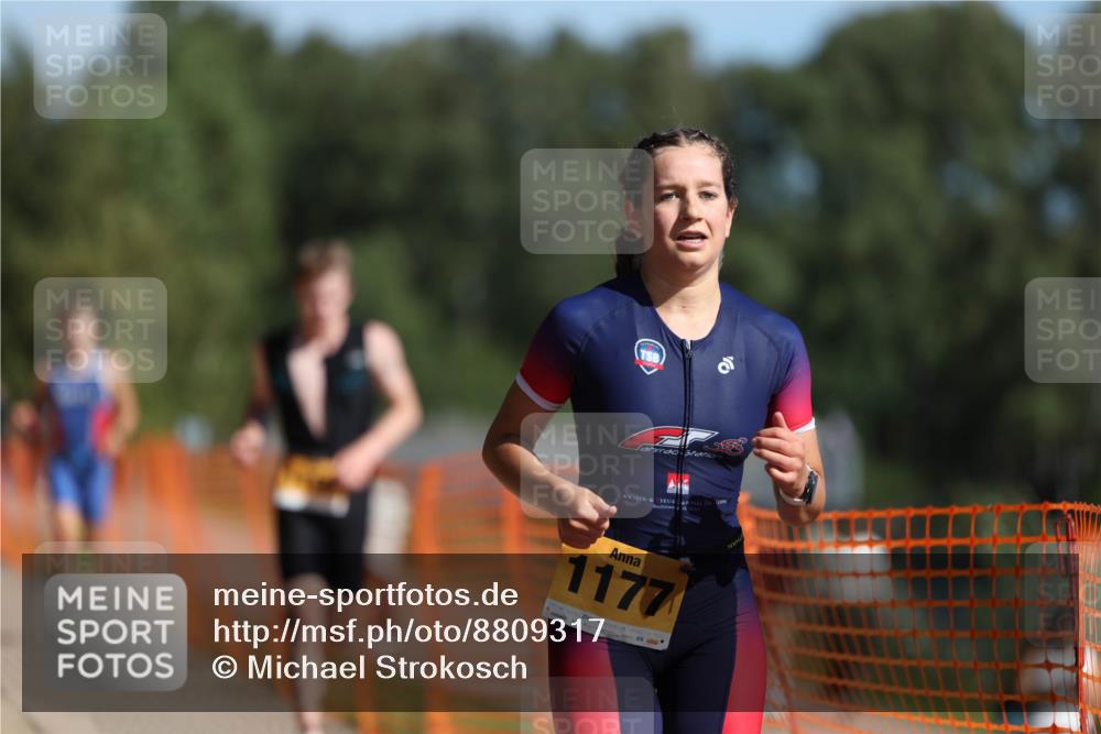 07.09.2025 - 19. Norderstedt Triathlon Michael Strokosch http://msf.ph/oto/8809317 07.09.2025 11:36:39 Laufen 1165, 1166, 1177 meine-sportfotos.de