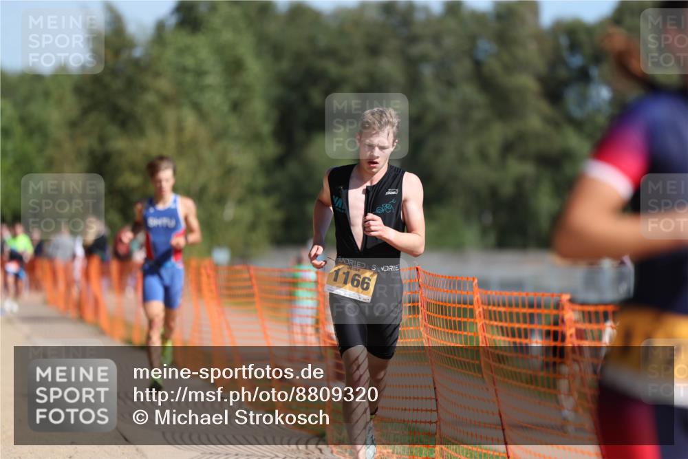 07.09.2025 - 19. Norderstedt Triathlon Michael Strokosch http://msf.ph/oto/8809320 07.09.2025 11:36:40 Laufen 1165, 1166, 1177 meine-sportfotos.de