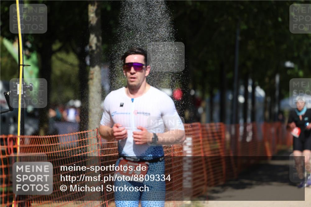07.09.2025 - 19. Norderstedt Triathlon Michael Strokosch http://msf.ph/oto/8809334 07.09.2025 13:23:35 Laufen 174, 183, 1234 meine-sportfotos.de
