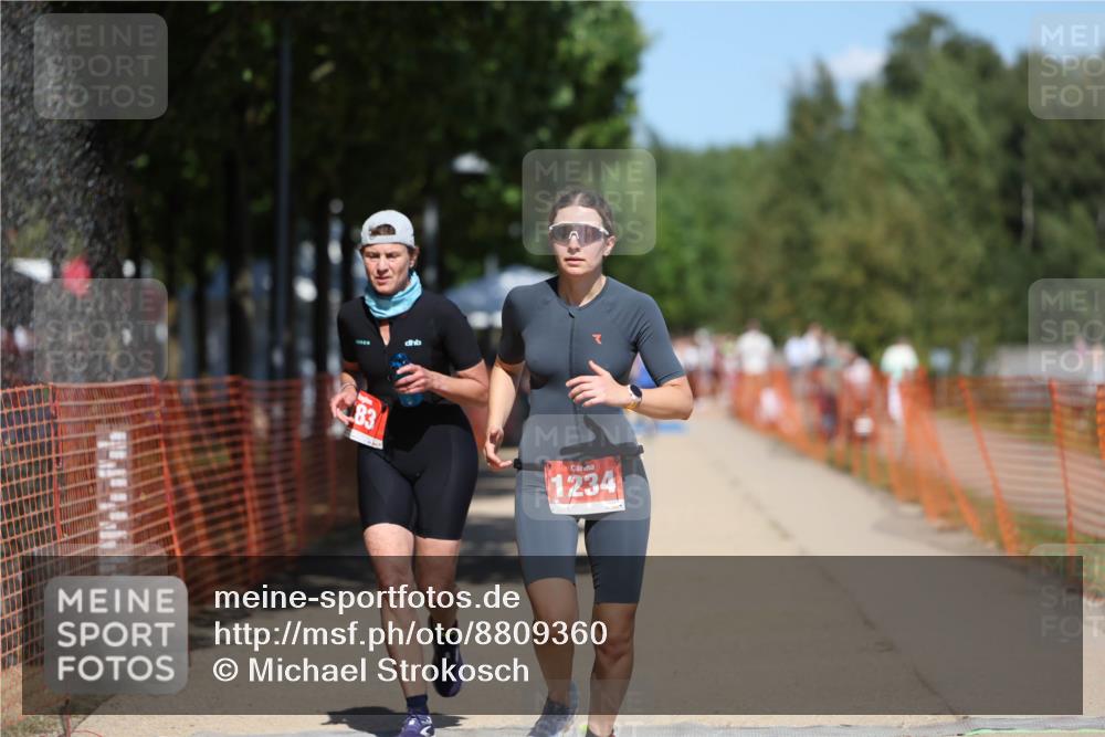 07.09.2025 - 19. Norderstedt Triathlon Michael Strokosch http://msf.ph/oto/8809360 07.09.2025 13:23:38 Laufen 174, 183, 1234 meine-sportfotos.de