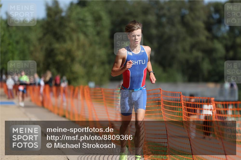 07.09.2025 - 19. Norderstedt Triathlon Michael Strokosch http://msf.ph/oto/8809366 07.09.2025 11:36:43 Laufen 1165, 1166, 1177 meine-sportfotos.de