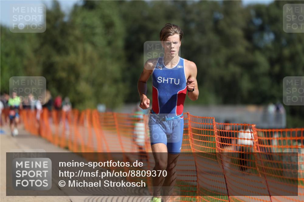 07.09.2025 - 19. Norderstedt Triathlon Michael Strokosch http://msf.ph/oto/8809370 07.09.2025 11:36:43 Laufen 1165, 1166, 1177 meine-sportfotos.de