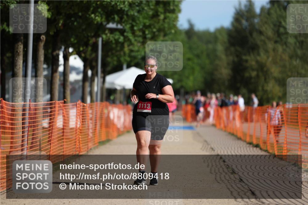 07.09.2025 - 19. Norderstedt Triathlon Michael Strokosch http://msf.ph/oto/8809418 07.09.2025 10:36:44 Laufen 1113 meine-sportfotos.de
