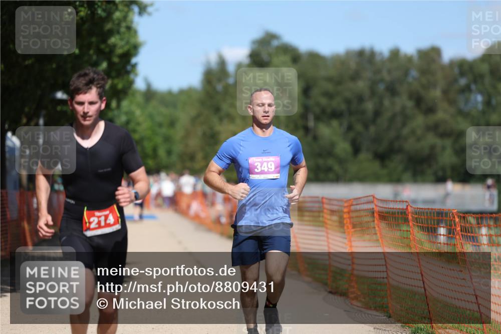 07.09.2025 - 19. Norderstedt Triathlon Michael Strokosch http://msf.ph/oto/8809431 07.09.2025 13:23:53 Laufen 214, 349 meine-sportfotos.de