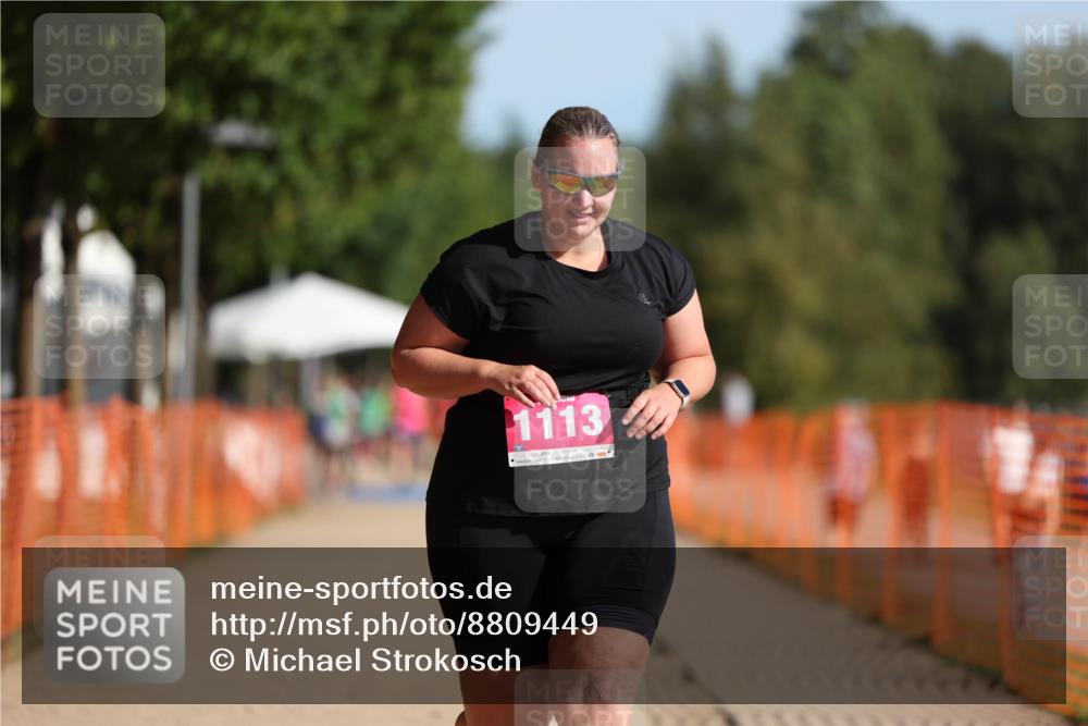 07.09.2025 - 19. Norderstedt Triathlon Michael Strokosch http://msf.ph/oto/8809449 07.09.2025 10:36:49 Laufen 1113 meine-sportfotos.de
