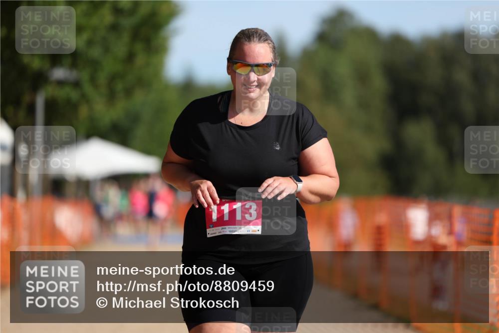 07.09.2025 - 19. Norderstedt Triathlon Michael Strokosch http://msf.ph/oto/8809459 07.09.2025 10:36:50 Laufen 1113 meine-sportfotos.de