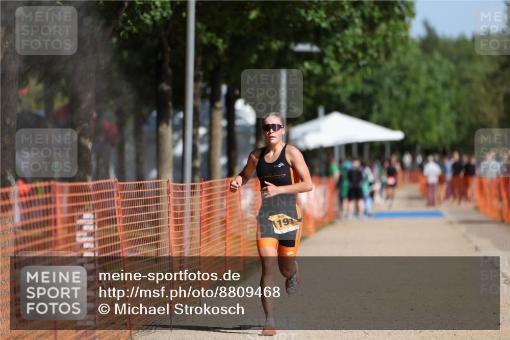 07.09.2025 - 19. Norderstedt Triathlon Michael Strokosch http://msf.ph/oto/8809468 07.09.2025 11:37:05 Laufen 771, 1191 meine-sportfotos.de