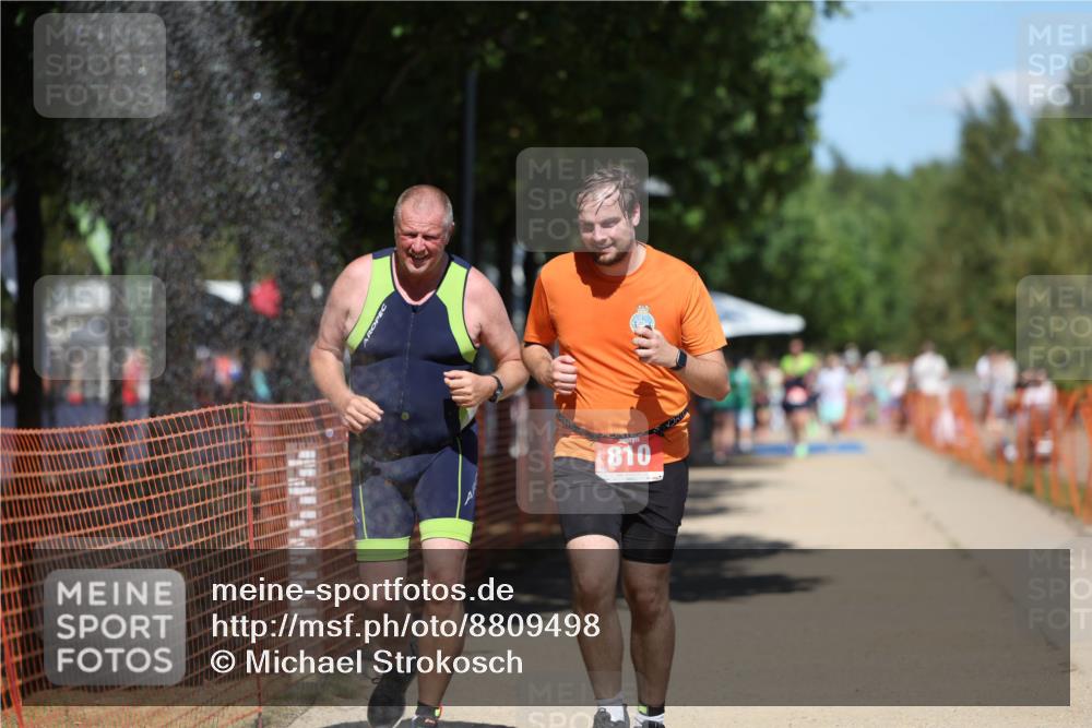 07.09.2025 - 19. Norderstedt Triathlon Michael Strokosch http://msf.ph/oto/8809498 07.09.2025 13:24:17 Laufen 725, 810, 1328 meine-sportfotos.de