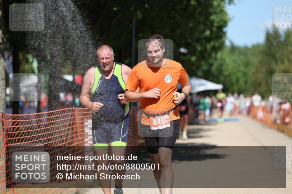 07.09.2025 - 19. Norderstedt Triathlon Michael Strokosch http://msf.ph/oto/8809501 07.09.2025 13:24:17 Laufen 725, 810, 1328 meine-sportfotos.de