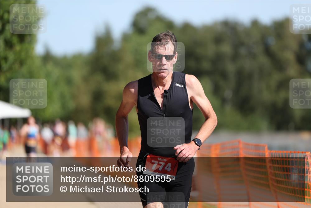 07.09.2025 - 19. Norderstedt Triathlon Michael Strokosch http://msf.ph/oto/8809595 07.09.2025 11:37:30 Laufen 774 meine-sportfotos.de