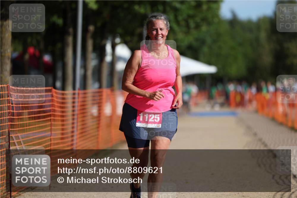 07.09.2025 - 19. Norderstedt Triathlon Michael Strokosch http://msf.ph/oto/8809621 07.09.2025 10:37:19 Laufen 1125 meine-sportfotos.de