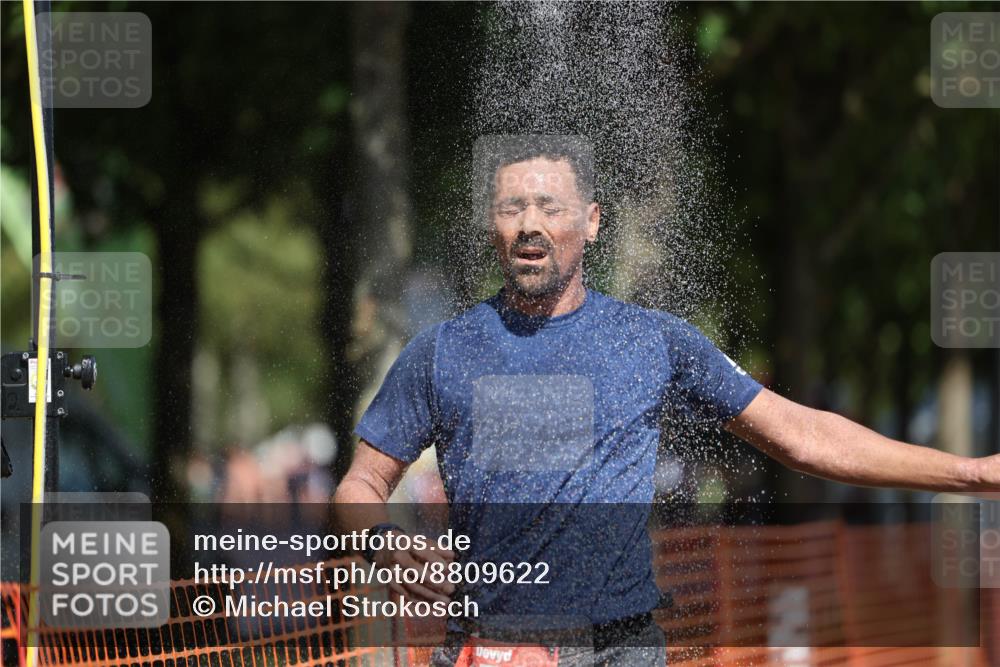 07.09.2025 - 19. Norderstedt Triathlon Michael Strokosch http://msf.ph/oto/8809622 07.09.2025 12:46:51 Laufen 251 meine-sportfotos.de