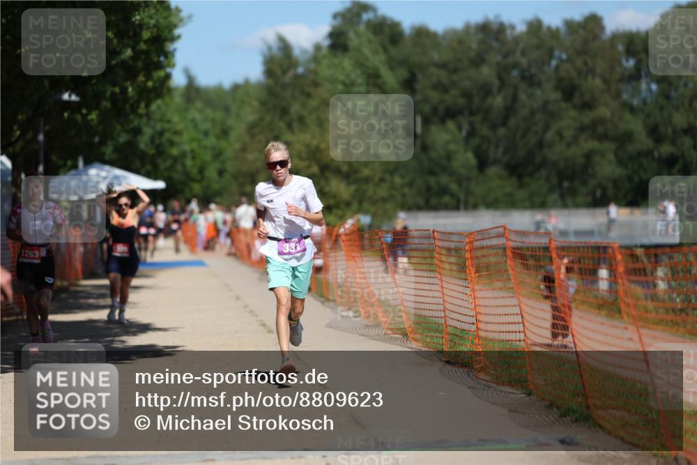 07.09.2025 - 19. Norderstedt Triathlon Michael Strokosch http://msf.ph/oto/8809623 07.09.2025 13:24:32 Laufen 275, 331, 1263, 1389 meine-sportfotos.de