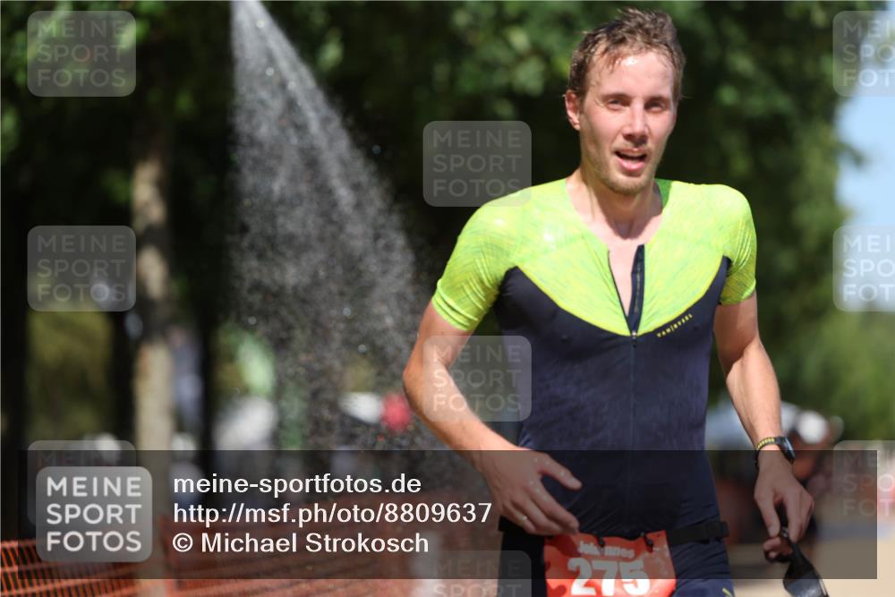 07.09.2025 - 19. Norderstedt Triathlon Michael Strokosch http://msf.ph/oto/8809637 07.09.2025 13:24:33 Laufen 275, 331, 1263, 1389 meine-sportfotos.de