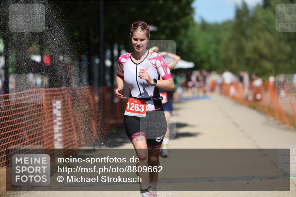 07.09.2025 - 19. Norderstedt Triathlon Michael Strokosch http://msf.ph/oto/8809662 07.09.2025 13:24:36 Laufen 275, 331, 1263, 1389 meine-sportfotos.de