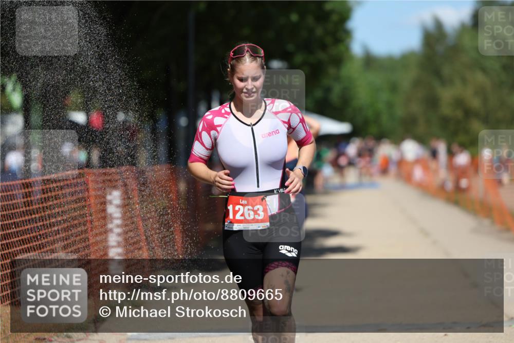 07.09.2025 - 19. Norderstedt Triathlon Michael Strokosch http://msf.ph/oto/8809665 07.09.2025 13:24:36 Laufen 275, 331, 1263, 1389 meine-sportfotos.de