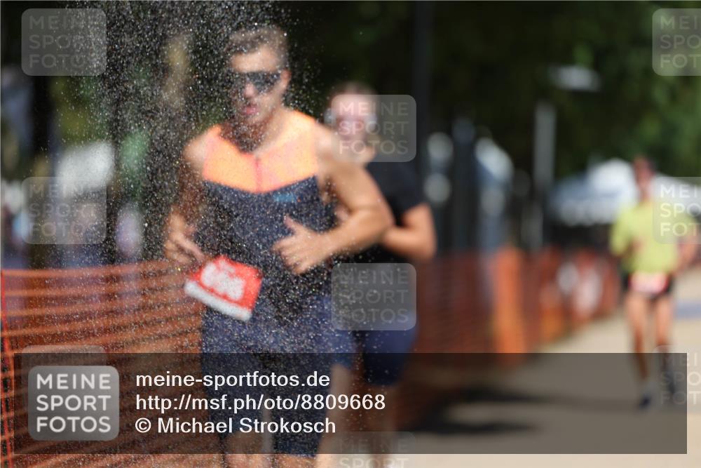 07.09.2025 - 19. Norderstedt Triathlon Michael Strokosch http://msf.ph/oto/8809668 07.09.2025 12:47:00 Laufen 696, 776, 1213, 1247 meine-sportfotos.de