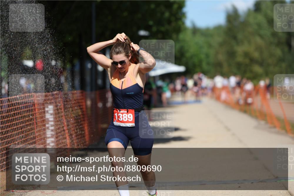 07.09.2025 - 19. Norderstedt Triathlon Michael Strokosch http://msf.ph/oto/8809690 07.09.2025 13:24:38 Laufen 331, 1263, 1389, 1396 meine-sportfotos.de