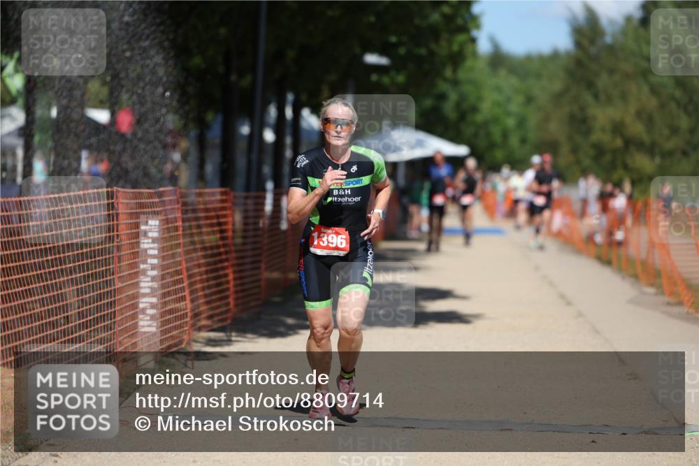 07.09.2025 - 19. Norderstedt Triathlon Michael Strokosch http://msf.ph/oto/8809714 07.09.2025 13:24:44 Laufen 1396 meine-sportfotos.de