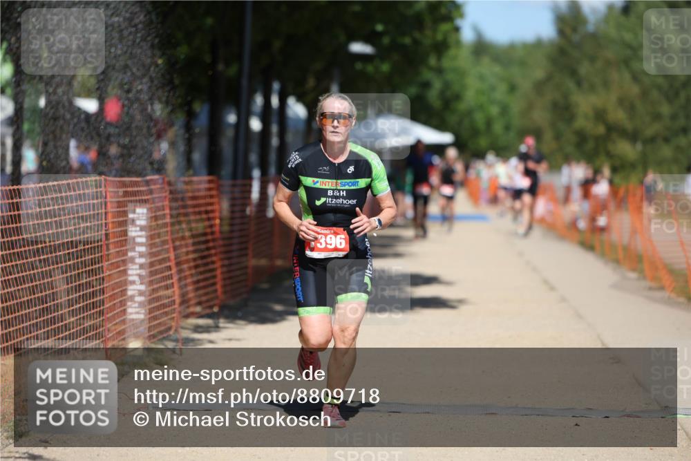 07.09.2025 - 19. Norderstedt Triathlon Michael Strokosch http://msf.ph/oto/8809718 07.09.2025 13:24:45 Laufen 1396 meine-sportfotos.de