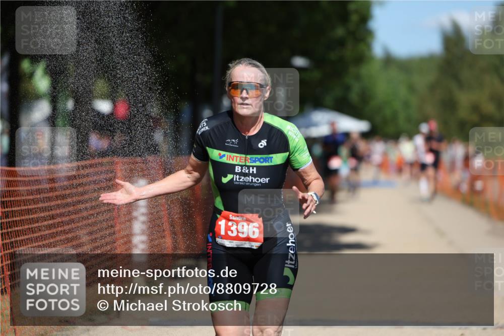 07.09.2025 - 19. Norderstedt Triathlon Michael Strokosch http://msf.ph/oto/8809728 07.09.2025 13:24:46 Laufen 1396 meine-sportfotos.de