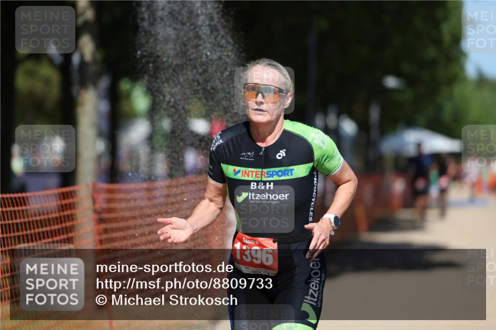 07.09.2025 - 19. Norderstedt Triathlon Michael Strokosch http://msf.ph/oto/8809733 07.09.2025 13:24:47 Laufen 222, 1366, 1396 meine-sportfotos.de