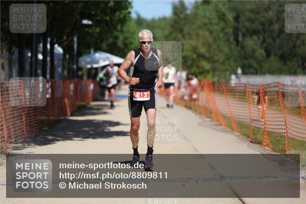 07.09.2025 - 19. Norderstedt Triathlon Michael Strokosch http://msf.ph/oto/8809811 07.09.2025 13:24:58 Laufen 222, 813, 1326, 1366 meine-sportfotos.de