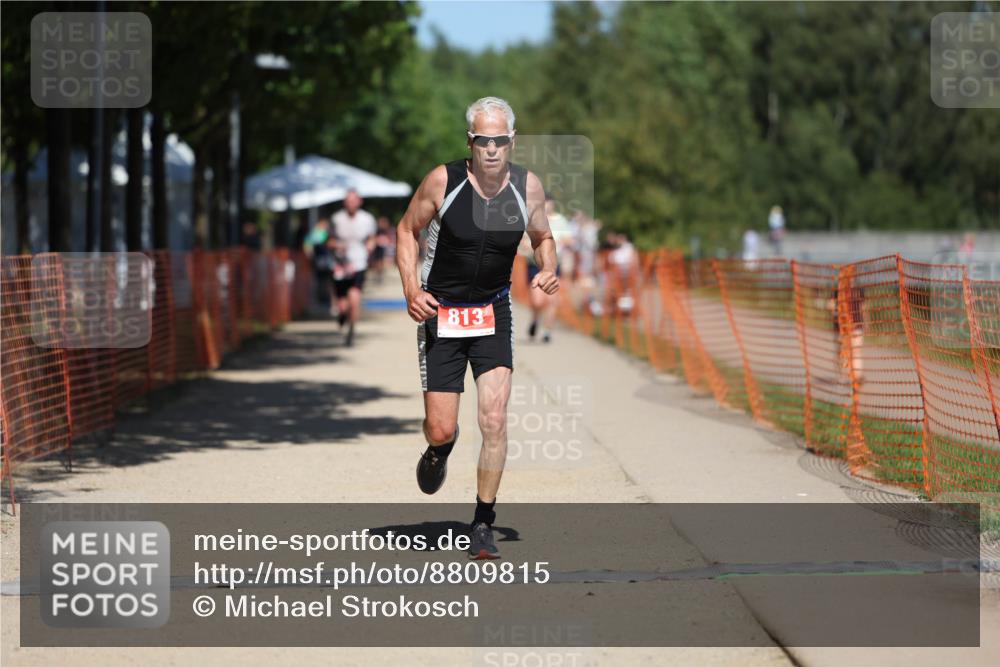 07.09.2025 - 19. Norderstedt Triathlon Michael Strokosch http://msf.ph/oto/8809815 07.09.2025 13:24:59 Laufen 222, 813, 1326, 1366 meine-sportfotos.de