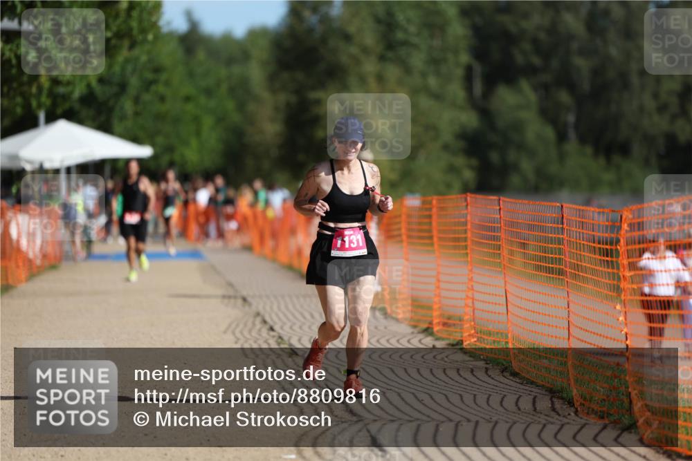 07.09.2025 - 19. Norderstedt Triathlon Michael Strokosch http://msf.ph/oto/8809816 07.09.2025 10:38:42 Laufen 1131 meine-sportfotos.de