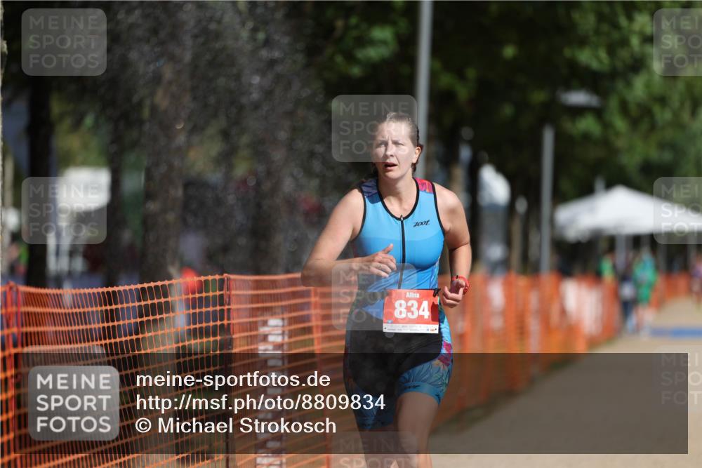 07.09.2025 - 19. Norderstedt Triathlon Michael Strokosch http://msf.ph/oto/8809834 07.09.2025 11:38:06 Laufen 770, 834, 1181 meine-sportfotos.de