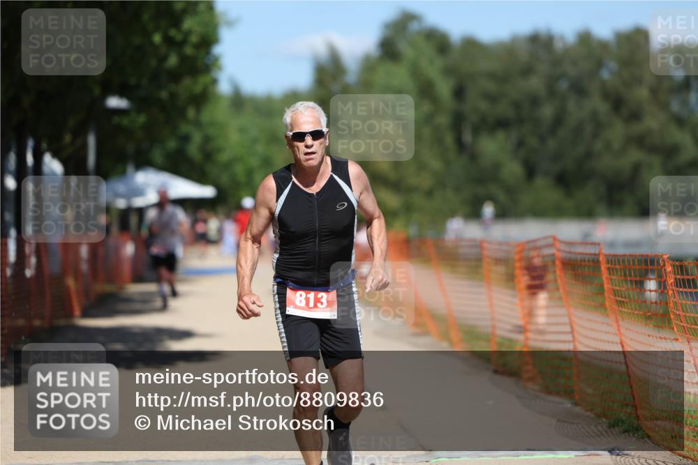 07.09.2025 - 19. Norderstedt Triathlon Michael Strokosch http://msf.ph/oto/8809836 07.09.2025 13:25:00 Laufen 813, 1326 meine-sportfotos.de