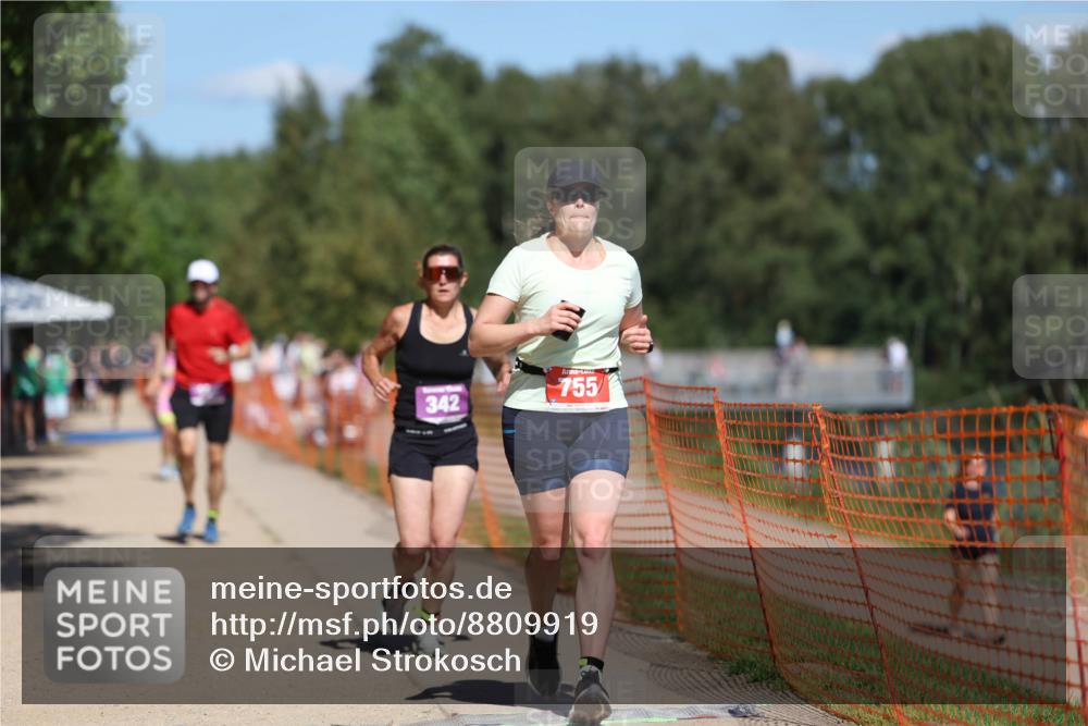 07.09.2025 - 19. Norderstedt Triathlon Michael Strokosch http://msf.ph/oto/8809919 07.09.2025 13:25:10 Laufen 342, 360, 755, 1230 meine-sportfotos.de