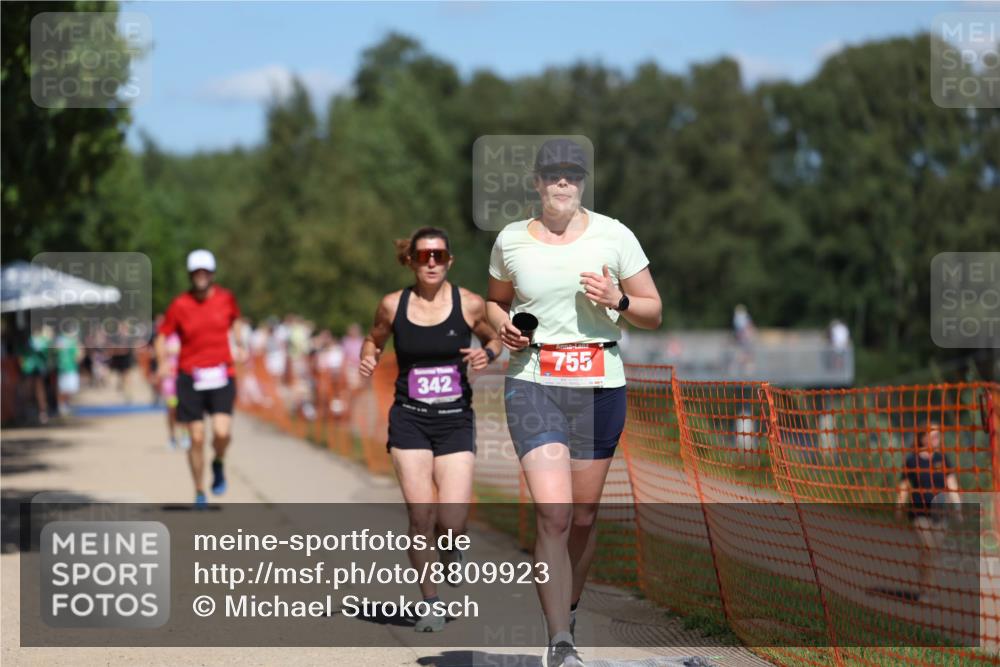 07.09.2025 - 19. Norderstedt Triathlon Michael Strokosch http://msf.ph/oto/8809923 07.09.2025 13:25:11 Laufen 342, 360, 755, 1230 meine-sportfotos.de