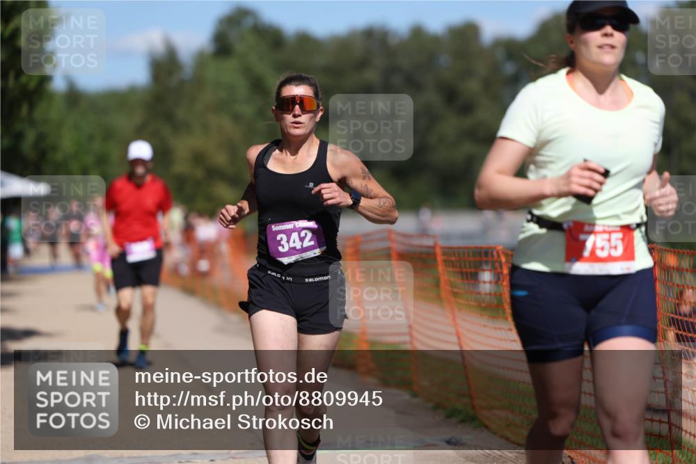 07.09.2025 - 19. Norderstedt Triathlon Michael Strokosch http://msf.ph/oto/8809945 07.09.2025 13:25:13 Laufen 235, 342, 360, 755, 1230 meine-sportfotos.de