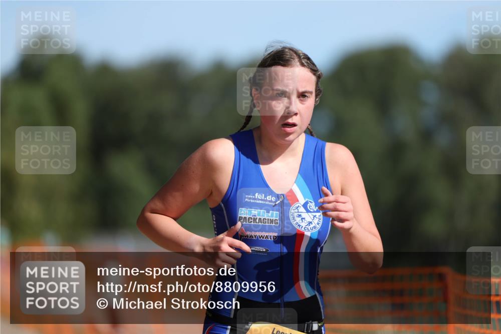 07.09.2025 - 19. Norderstedt Triathlon Michael Strokosch http://msf.ph/oto/8809956 07.09.2025 11:38:30 Laufen 1178 meine-sportfotos.de
