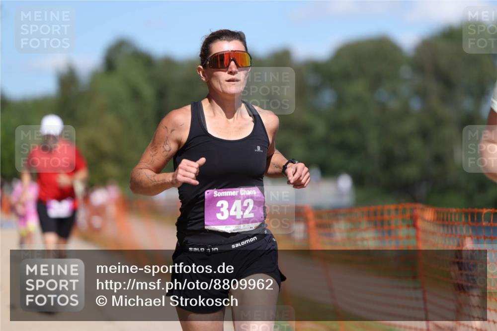 07.09.2025 - 19. Norderstedt Triathlon Michael Strokosch http://msf.ph/oto/8809962 07.09.2025 13:25:14 Laufen 235, 342, 360, 755 meine-sportfotos.de