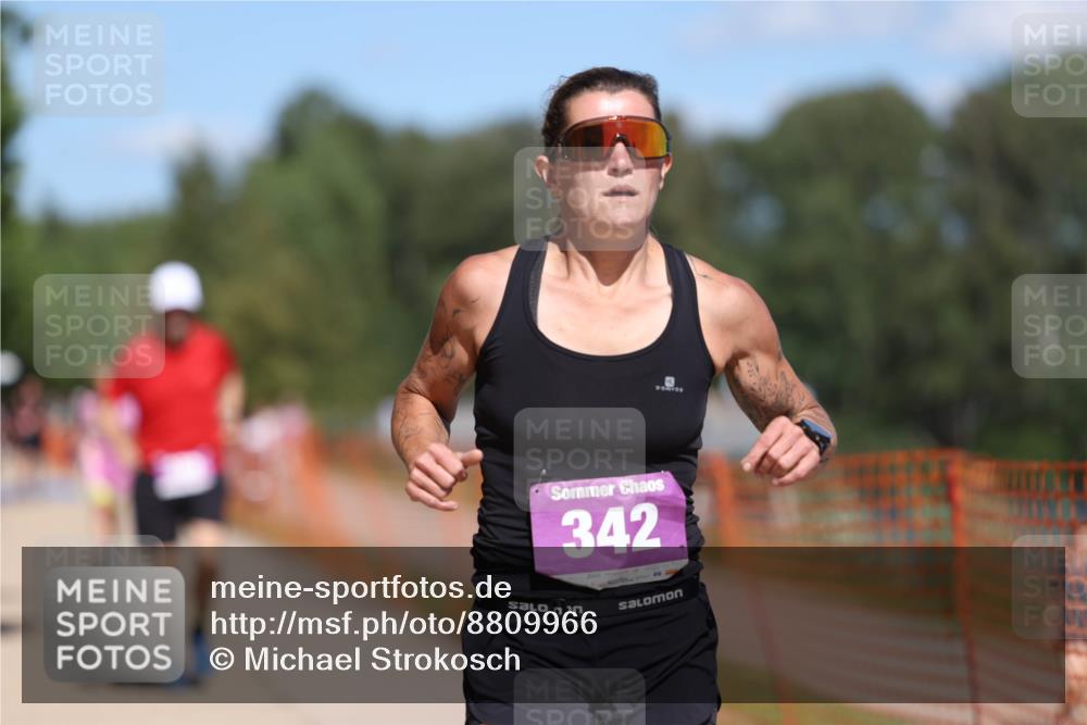 07.09.2025 - 19. Norderstedt Triathlon Michael Strokosch http://msf.ph/oto/8809966 07.09.2025 13:25:14 Laufen 235, 342, 360, 755 meine-sportfotos.de
