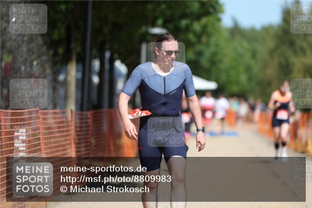 07.09.2025 - 19. Norderstedt Triathlon Michael Strokosch http://msf.ph/oto/8809983 07.09.2025 12:47:54 Laufen 210, 216, 1251 meine-sportfotos.de
