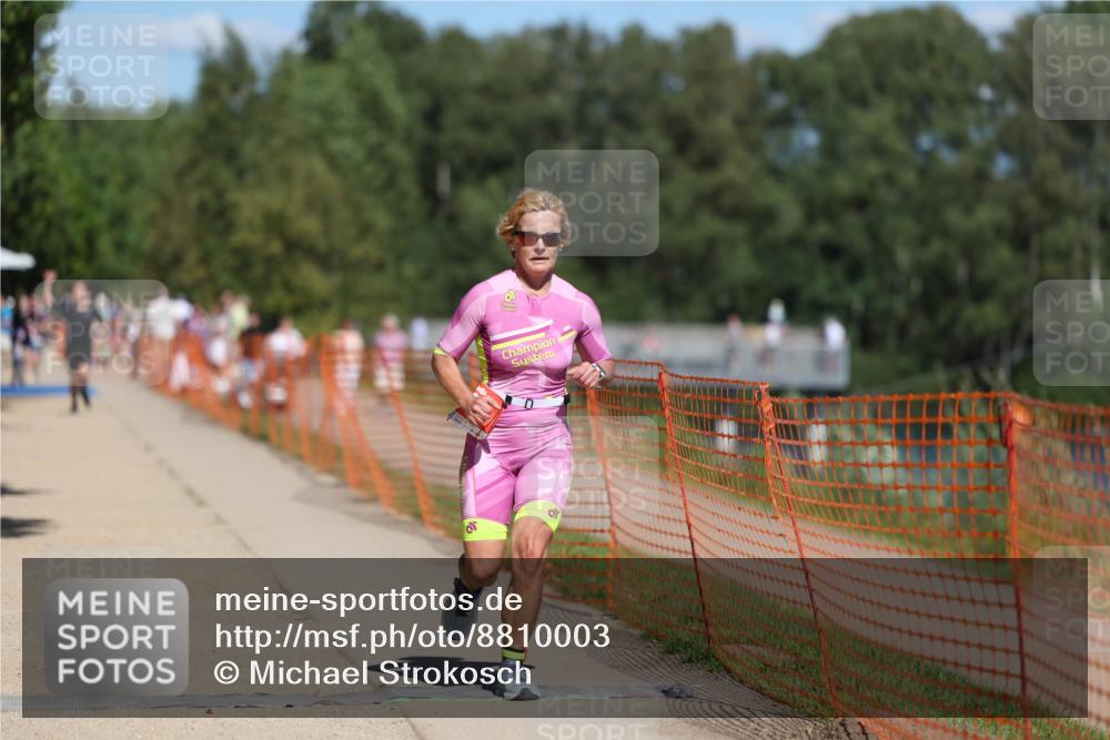 07.09.2025 - 19. Norderstedt Triathlon Michael Strokosch http://msf.ph/oto/8810003 07.09.2025 13:25:20 Laufen 235, 360 meine-sportfotos.de