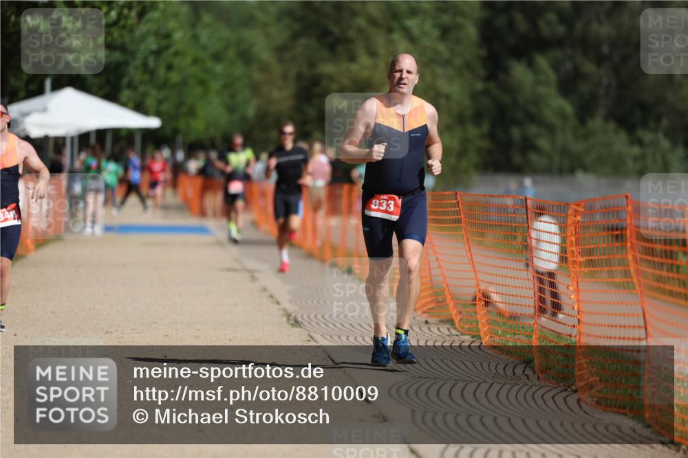 07.09.2025 - 19. Norderstedt Triathlon Michael Strokosch http://msf.ph/oto/8810009 07.09.2025 11:38:48 Laufen 833, 1184, 1199, 1340 meine-sportfotos.de